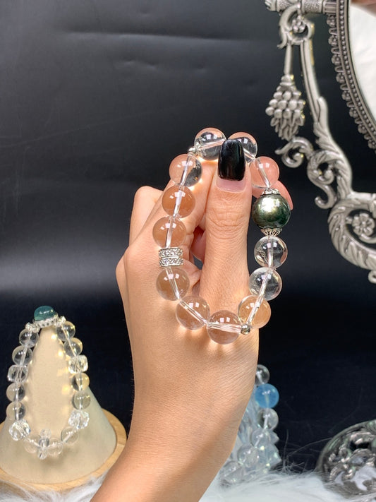 Pure Spirit Emerald Charm Bracelet