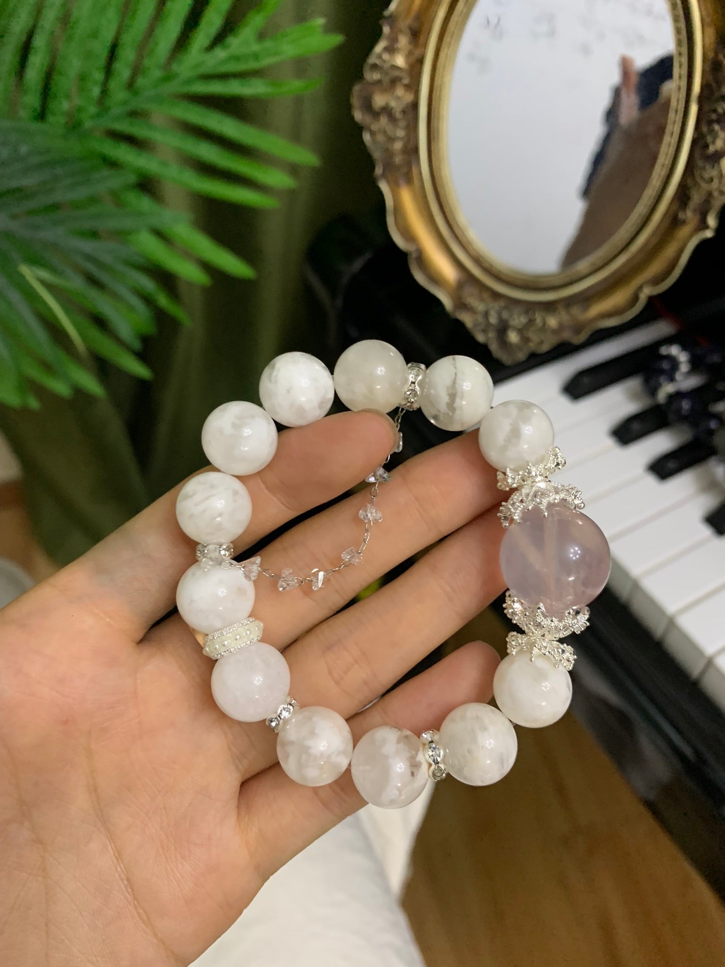 White Agate and Pink Crystal Bracelet