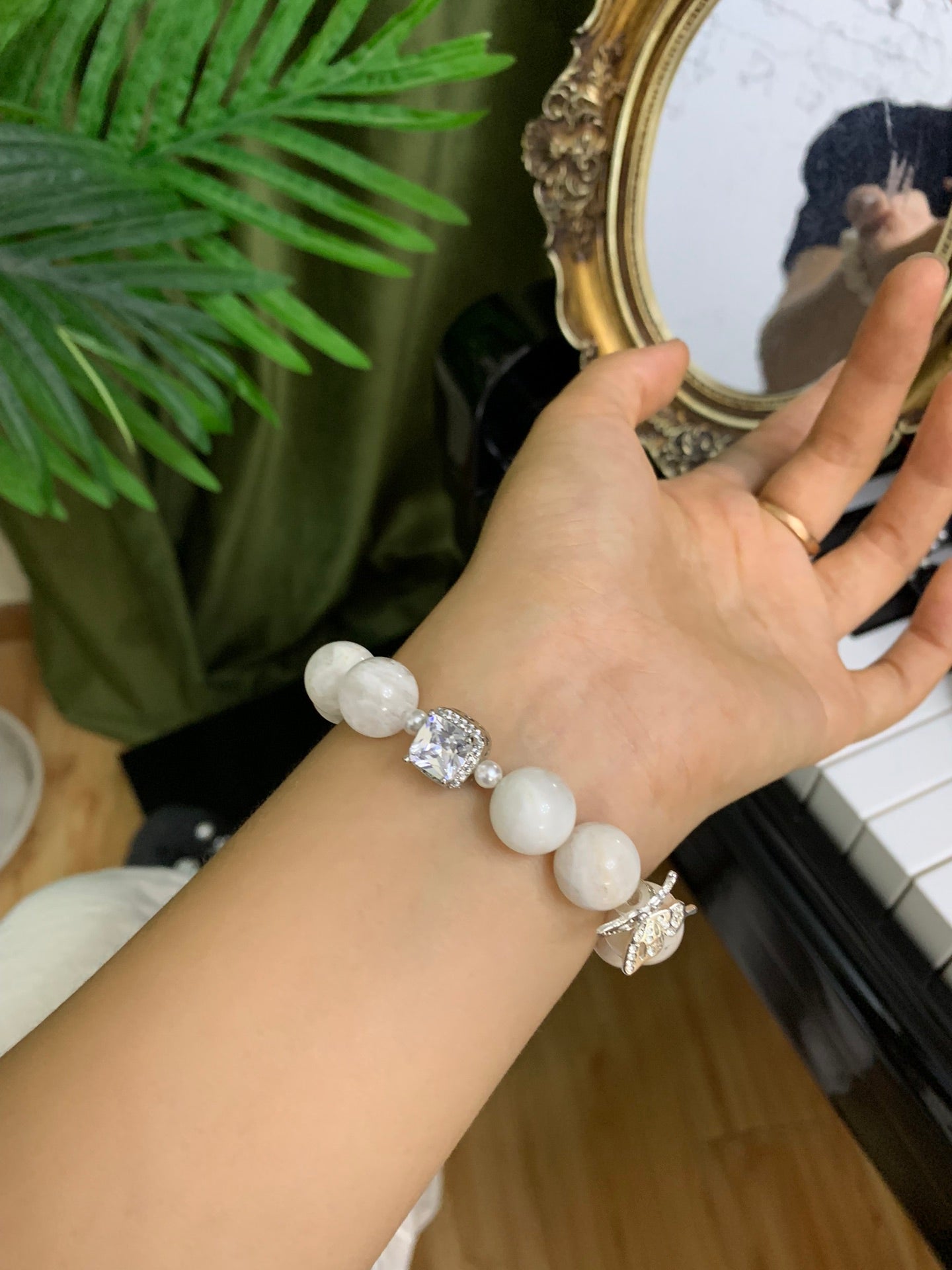 White Crystal and Pearl Bracelet